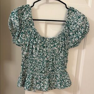 Floral Green Puff Sleeve Top